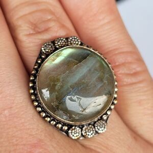 Round Labratorite Ring Size 7.5 in